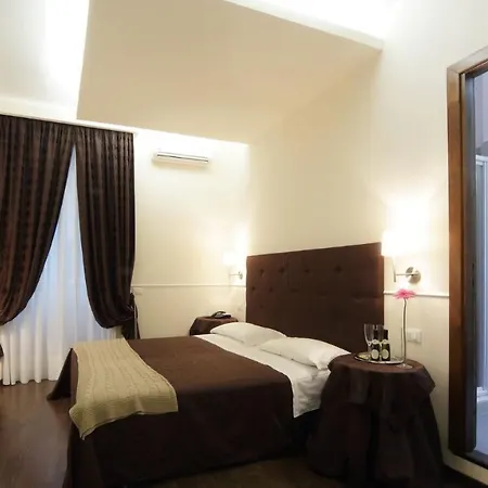 In Bb - Caesar Place Bb Gasthuis Rome